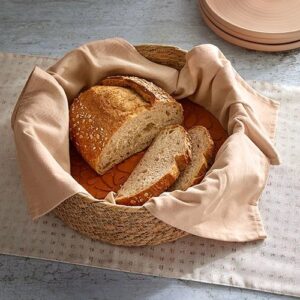 Brot stilvoll servieren warm halten im Korb